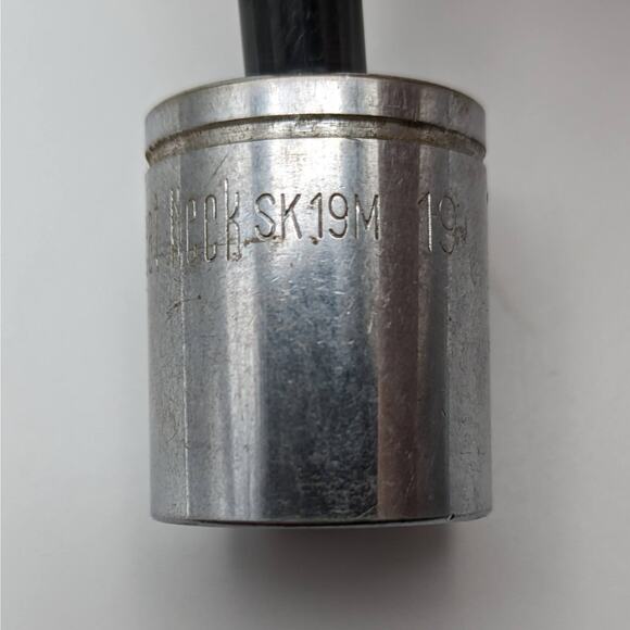 Great Neck Standard Shallow Socket 19mm 3/8" Drive 6 Point SK19M - Picture 3 of 5